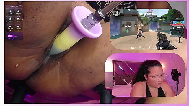 MhiaRey webcam