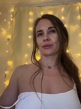 LucieMack webcam
