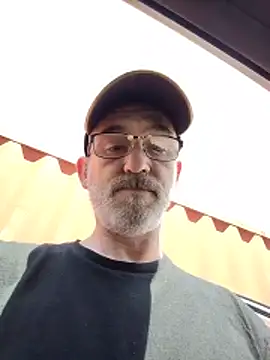 Kitrider live sex cam