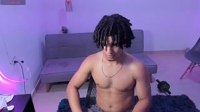 samxx_muscle webcam