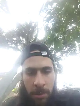 hairy_mannn webcam