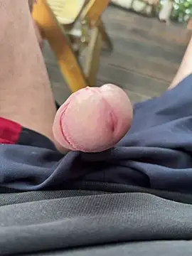 123FuckMePlease webcam