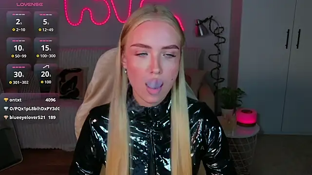 TessaGrays webcam