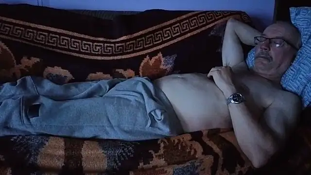 cumloverboyxx69 webcam