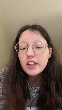 EmiSparks webcam