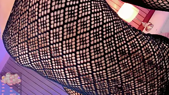Camille_deluxe webcam