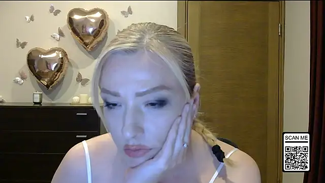 Wild_Silk_Desire webcam
