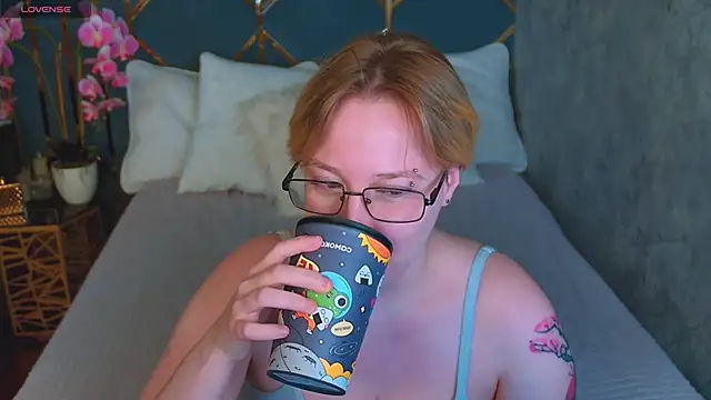 AlexandraGreen webcam