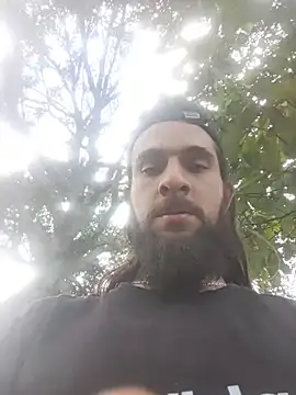hairy_mannn webcam