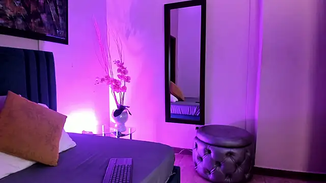 KatrionaNyx webcam