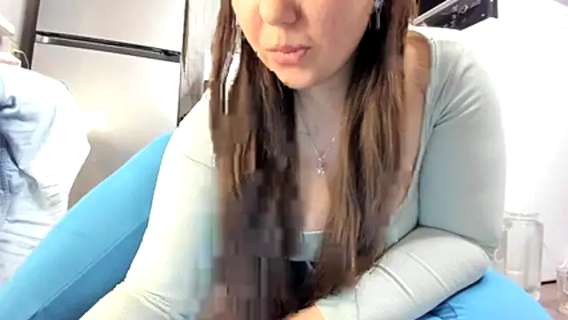 Mia_Marrone webcam