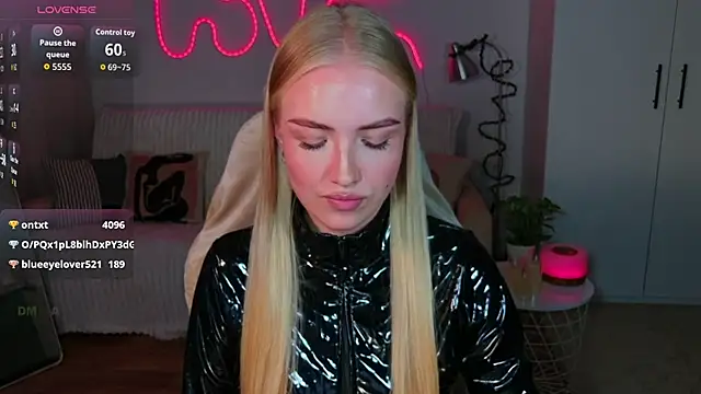 TessaGrays webcam