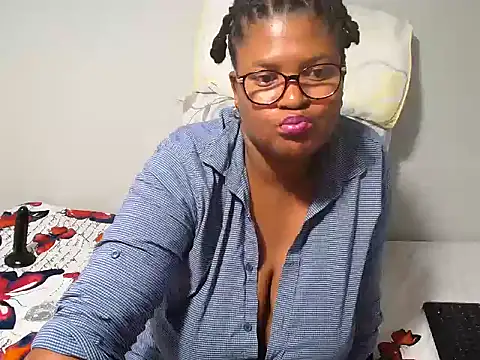 CandyYumsAerolaXX webcam