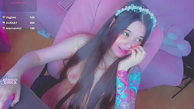 Lolisuccub webcam