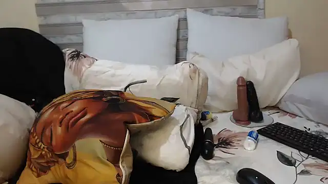 Foxybrownxx1 webcam