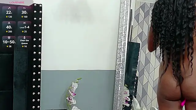 EbonyCoWorker webcam