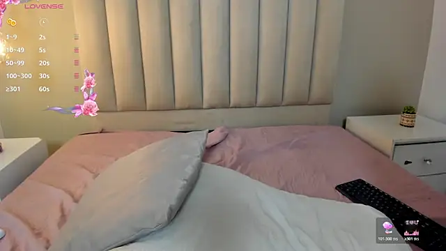 violeta_olsen webcam