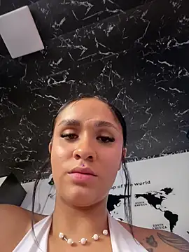 Isabella-Teen webcam