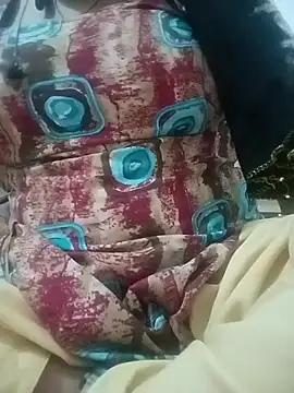 Menka_cut34 webcam