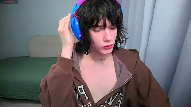 LeonBoykisser webcam