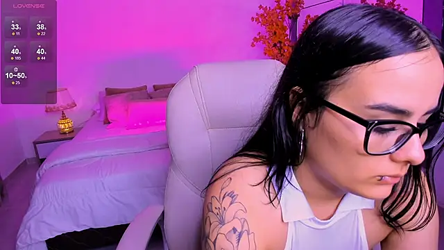 karol_priston webcam