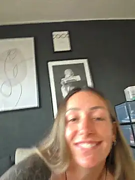 NicoleKaiser webcam