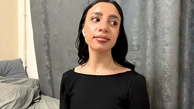 AngellaBarbini webcam