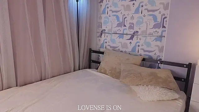 TeshaHeinsohn webcam