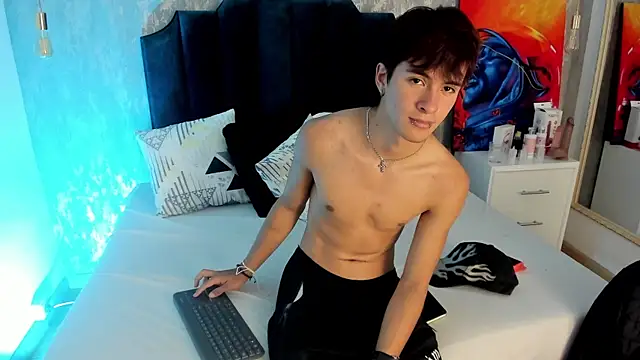 Liam_Grayson_ webcam