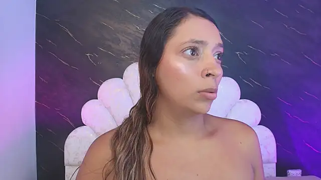 _MiaBrown_ webcam