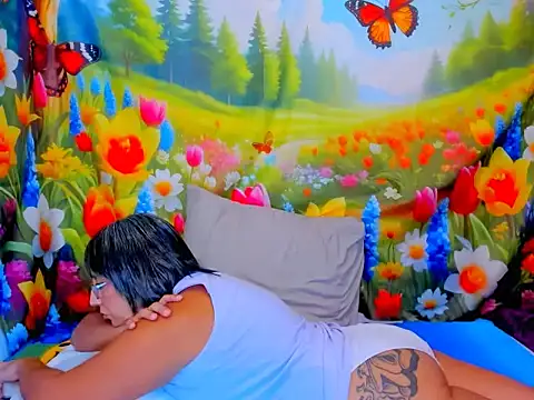 indianroxy webcam