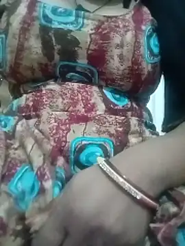 Menka_cut34 webcam