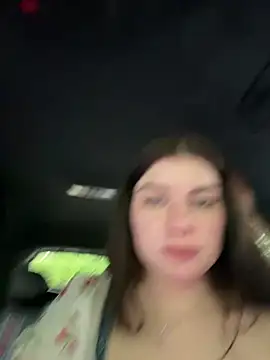 EllyNora webcam
