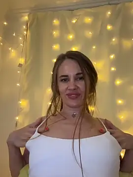 LucieMack webcam