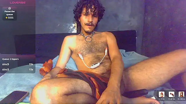 die_mond - Die_mond's free webcam - UK Sex Cams