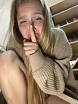 Liza_risky webcam