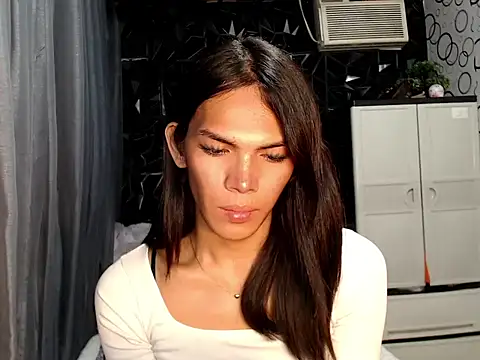 Ladyhotcuming
