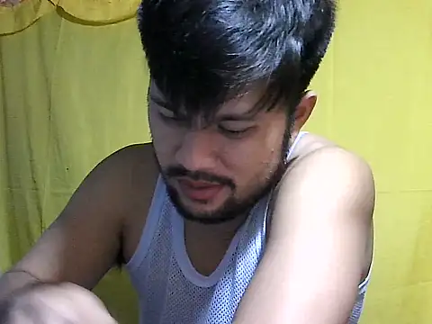 HairyHottestpinoyHandsome webcam