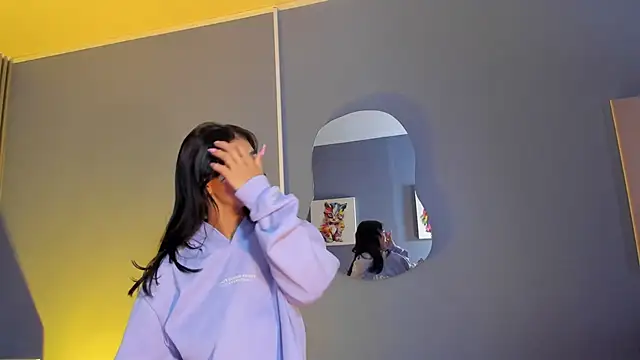LauraAristizabal webcam