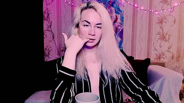 xxxcharismaaa webcam