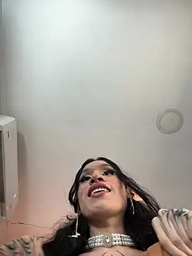 EnchantressFuckXxx webcam