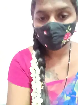 CuteDevilAnu webcam