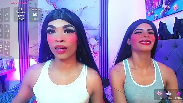 dollmia_and_sara webcam