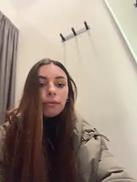 Amelie_Crosby webcam