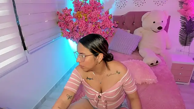 Sharon_rhodes_ webcam