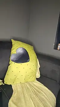FreakySag_8888 webcam