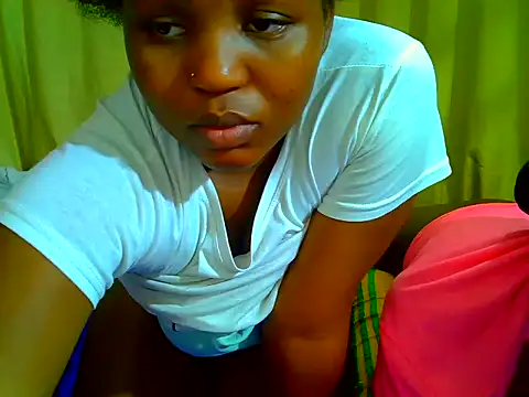 SweetHoney21_ webcam