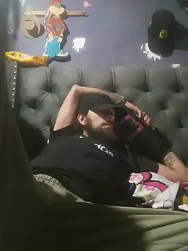 hairy_mannn webcam
