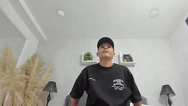 DylanRoyce_ webcam