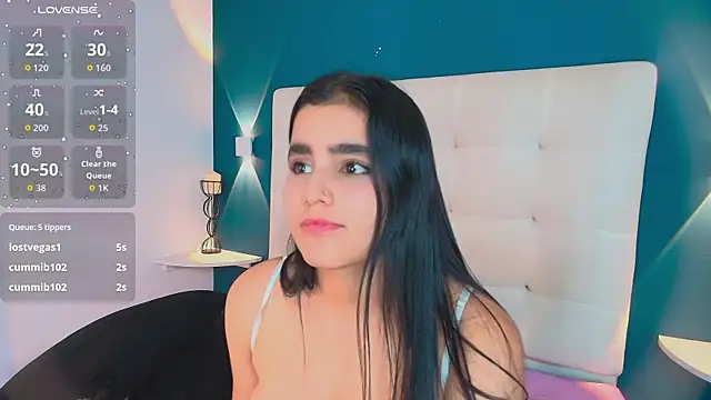 MiaaCarter_ webcam